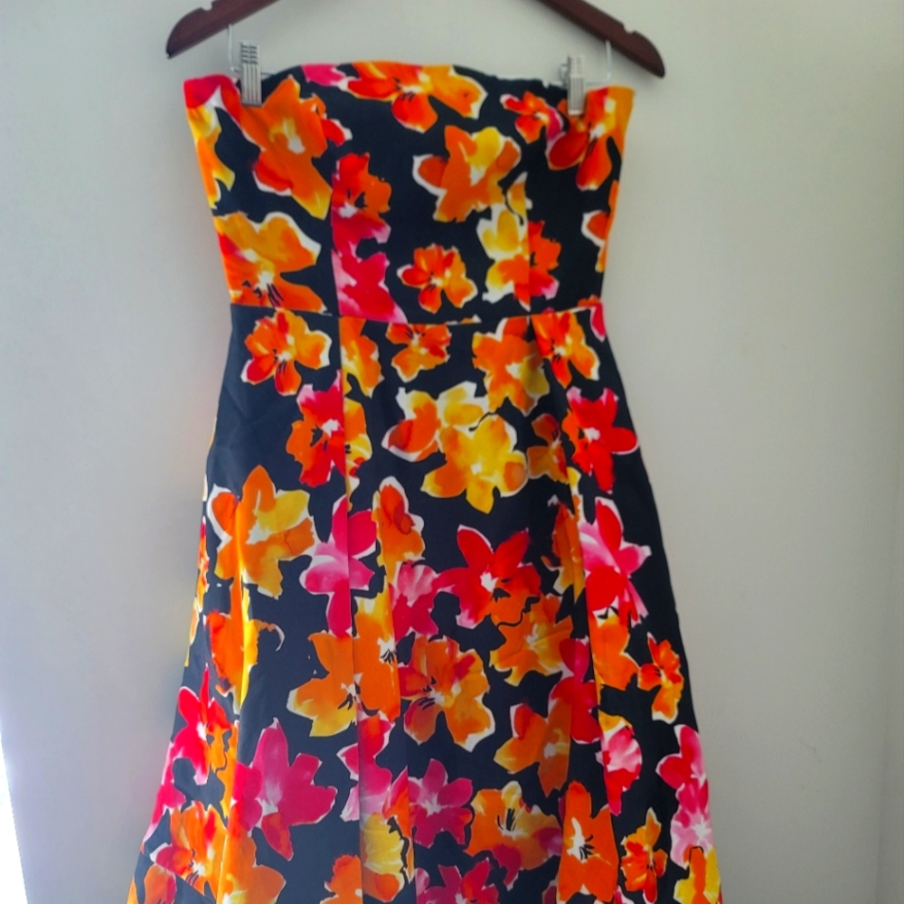Women dresses